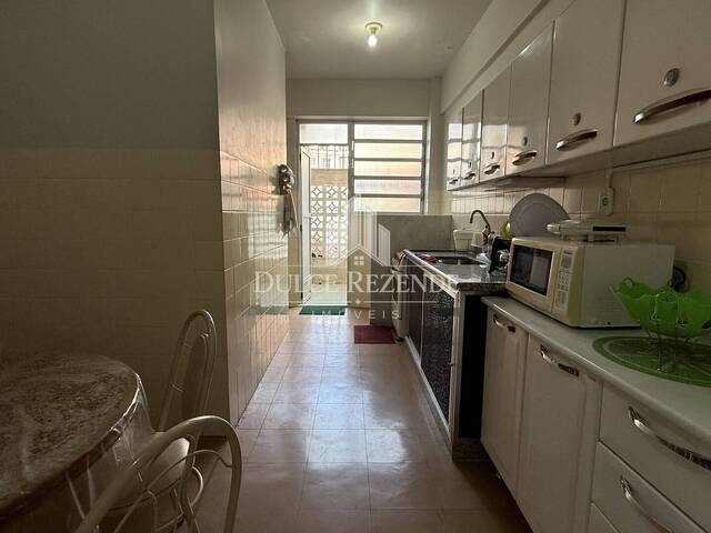 Apartamento para Venda em Cabo Frio - 5